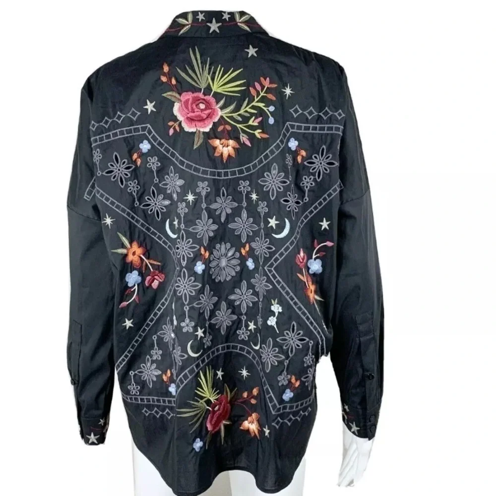 Johnny Was heavily embroidered omega shirt (oversized) NWT RARE - Picture 2 of 16